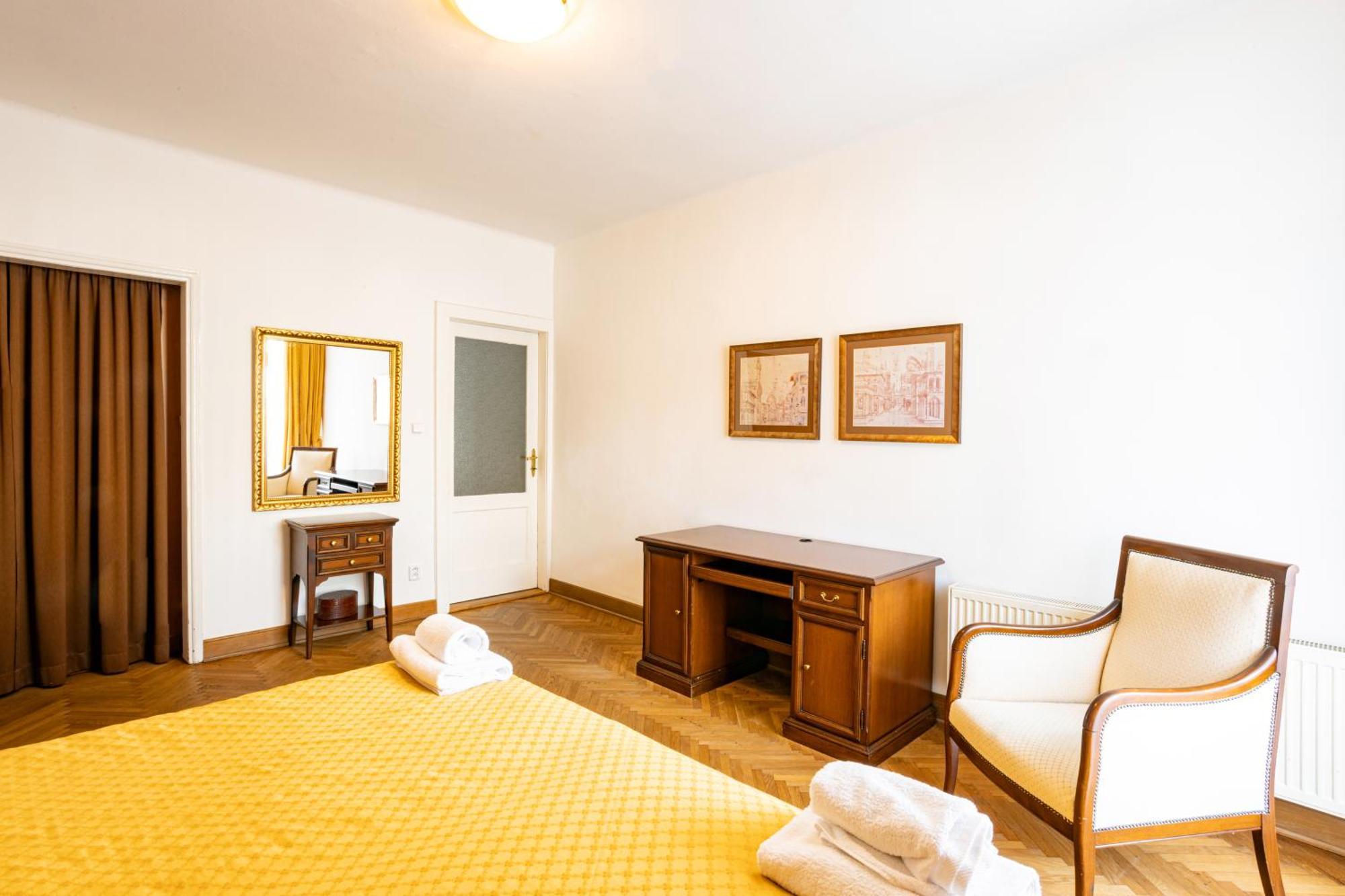Melissa Apartments Карловы Вары Экстерьер фото
