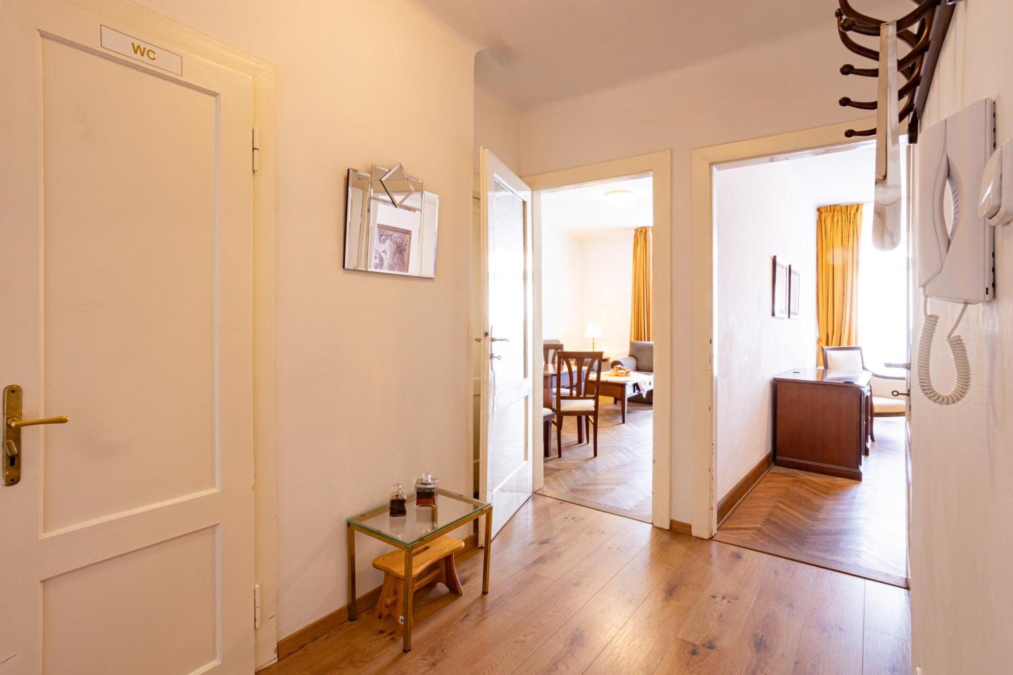 Melissa Apartments Карловы Вары Экстерьер фото